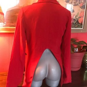 Millau Sexy red backless blazer NWT size 10